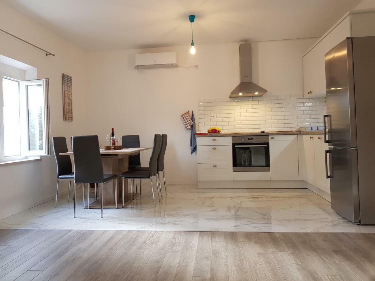 Apartment Voyager Дубровник Экстерьер фото